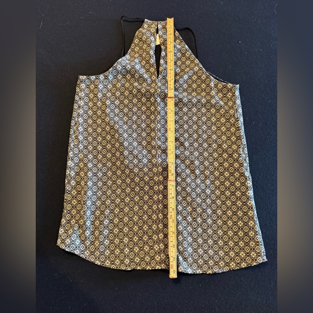 Express Black and White Geometric Print Top Sz XS - Picture 4 of 6
